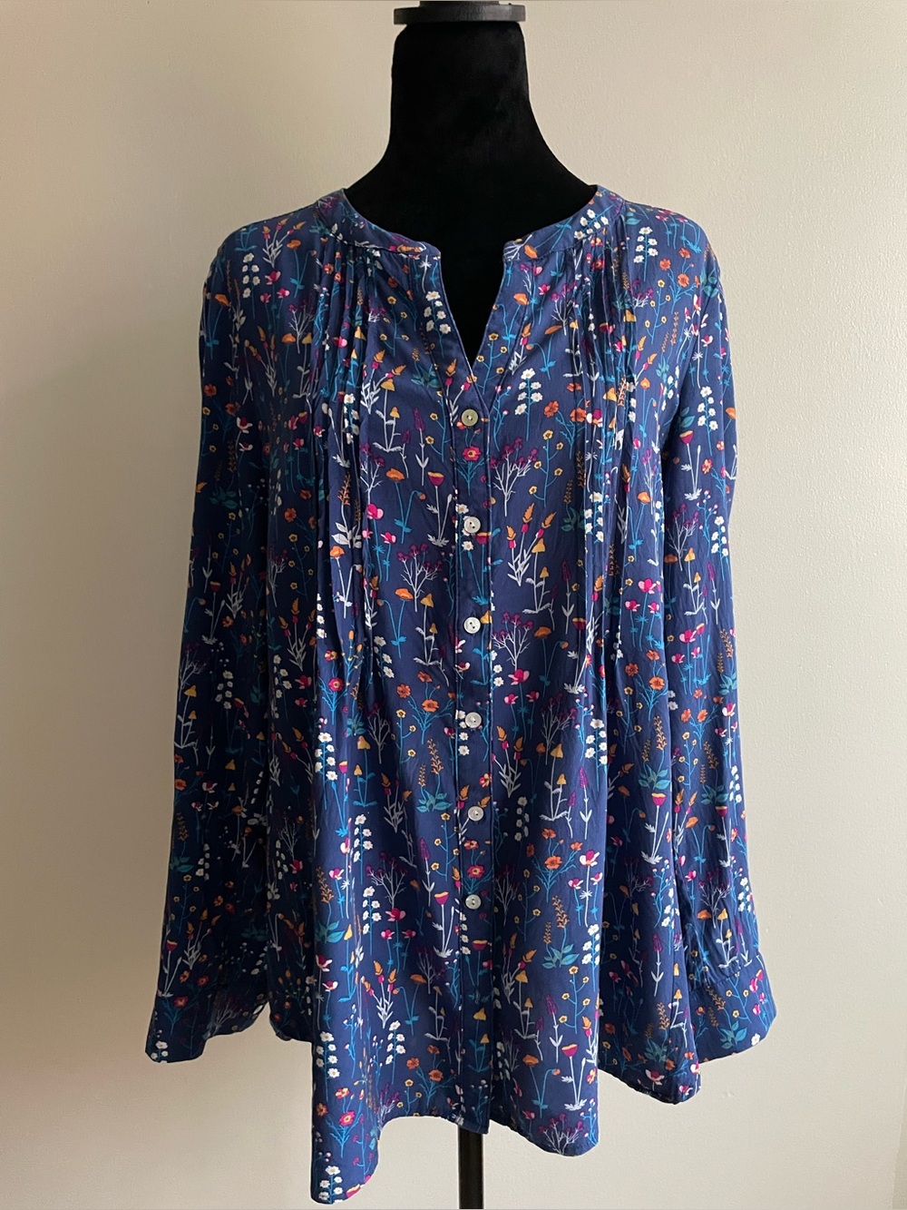 Jane & Delancey Floral Rayon Blouse L Navy Boho Button Front Wildflower